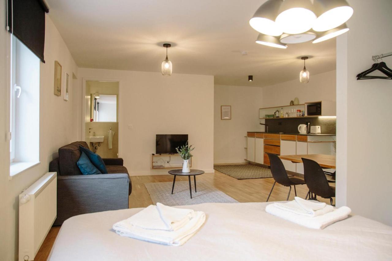 Madflats Hotel-Apartments S-Bahn Friedenau Berlin Exteriör bild