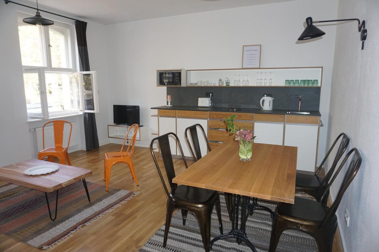 Madflats Hotel-Apartments S-Bahn Friedenau Berlin Exteriör bild