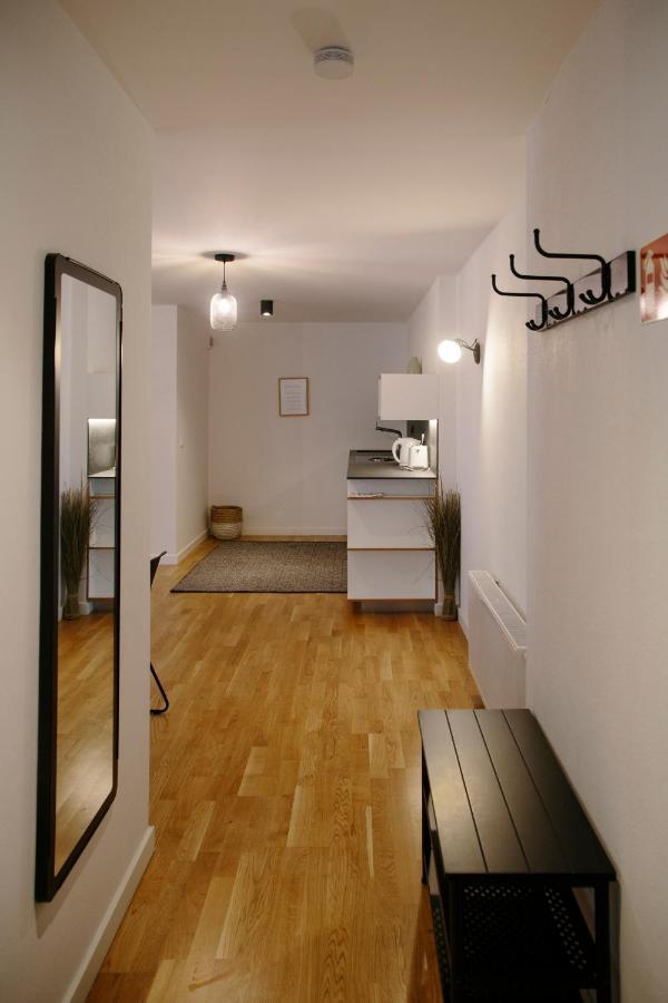 Madflats Hotel-Apartments S-Bahn Friedenau Berlin Exteriör bild