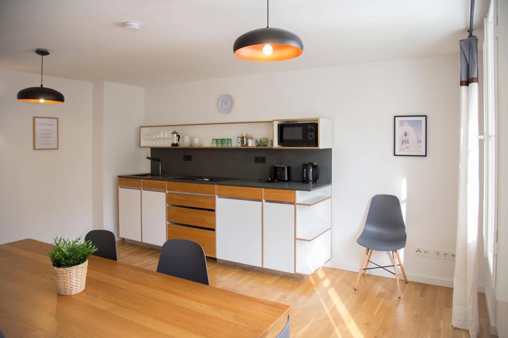 Madflats Hotel-Apartments S-Bahn Friedenau Berlin Rum bild